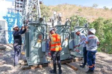 Edesur, ETED y EGEHID intervienen red eléctrica en Neiba para mejorar estabilidad del servicio
