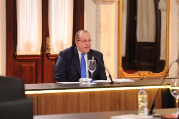 Gobierno destaca crecimiento de 4.5 % de la economía dominicana y aumento de 34 % en inversión pública Gobierno destaca crecimiento de 4.5 % de la economía dominicana y aumento de 34 % en inversión pública