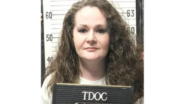 Christa Pike, condenada a muerte en Tennessee, sigue viva tras dos inyecciones letales, según su abogado Christa Pike, condenada a muerte en Tennessee, sigue viva tras dos inyecciones letales, según su abogado