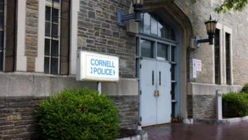 El caso de Los 7 de Cornell: la acusación de violación grupal y las preguntas pendientes El caso de Los 7 de Cornell: la acusación de violación grupal y las preguntas pendientes