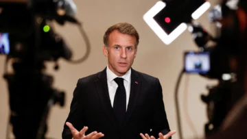 Disturbios en Francia: Macron rechaza los comentarios “estúpidos” de mandatarios extranjeros