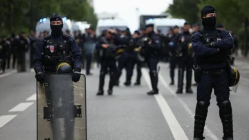 Francia desplegará 70.000 efectivos de seguridad para las protestas del sábado, anuncia el ministro del Interior
