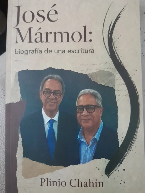 Homenaje a José Mármol, el poeta que sueña, filosofa y toca el infinito