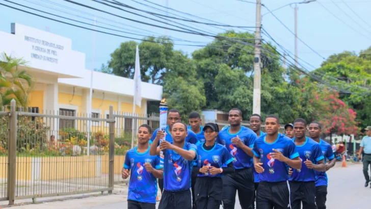Antorcha de los Juegos Mundiales de Policía llega a Barahona y sigue rumbo a San Juan