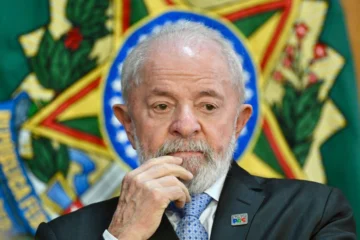 La mayoría de los presidentes de derecha de países vecinos reconocen el triunfo de Lula en Brasil a pesar de los cuestionamientos de Bolsonaro La mayoría de los presidentes de derecha de países vecinos reconocen el triunfo de Lula en Brasil a pesar de los cuestionamientos de Bolsonaro