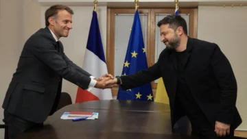 Enfrentado con Trump, Zelenski busca apoyo en Bruselas Enfrentado con Trump, Zelenski busca apoyo en Bruselas