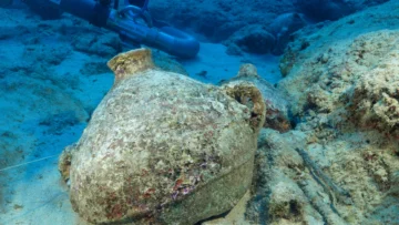 El impresionante hallazgo del naufragio más antiguo del mundo frente a las costas de Turquía El impresionante hallazgo del naufragio más antiguo del mundo frente a las costas de Turquía