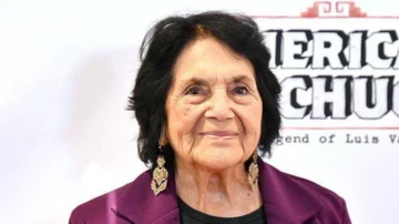 Muere a los 96 años Dolores Huerta, líder histórica del movimiento por los derechos civiles de los latinos y los trabadores migrantes en EE.UU.