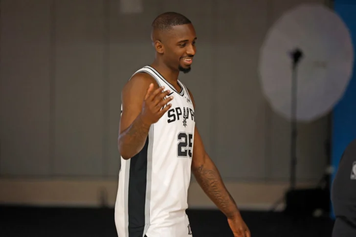 AFP__20260928__2297099726__v1__MidRes__SanAntonioSpursMediaDay-728x485 AFP__20260928__2297099726__v1__MidRes__SanAntonioSpursMediaDay-728x485