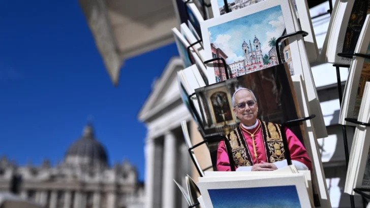 La cirugía pulmonar del papa termina 