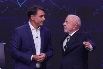 Lula y Flávio Bolsonaro piden a tribunales anular candidatura del uno y del otro