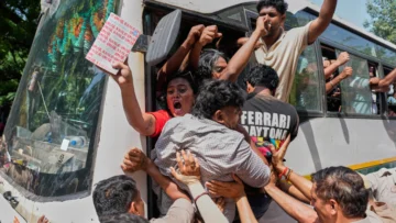 India: la movilización para “salvar la democracia” continúa y promete seguir creciendo