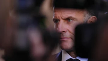 Macron: “Las redes sociales dañan nuestras democracias” Macron: “Las redes sociales dañan nuestras democracias”
