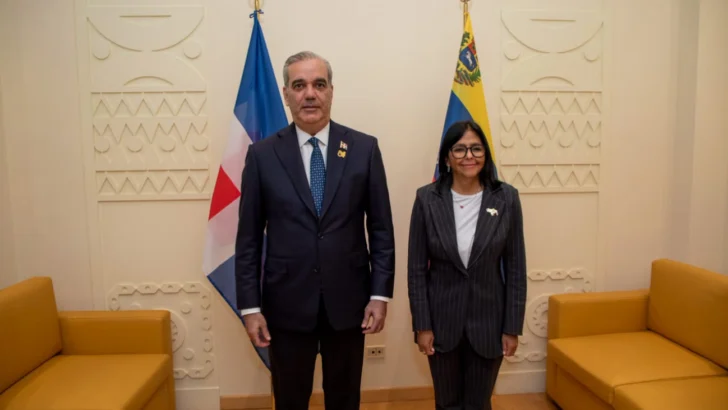 RD y Venezuela evalúan compra directa de combustibles AC30 y GLP