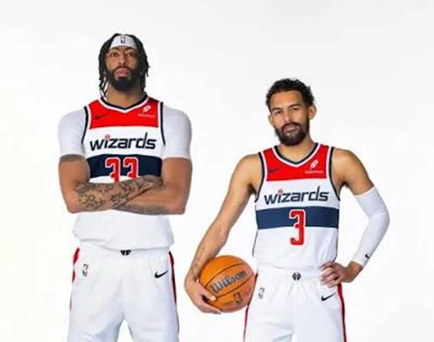 Anthony-Davis-y-Trae-Young