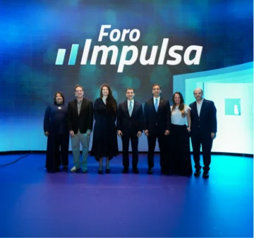 Pymes debaten cómo adaptarse a la inteligencia artificial y al futuro empresarial
