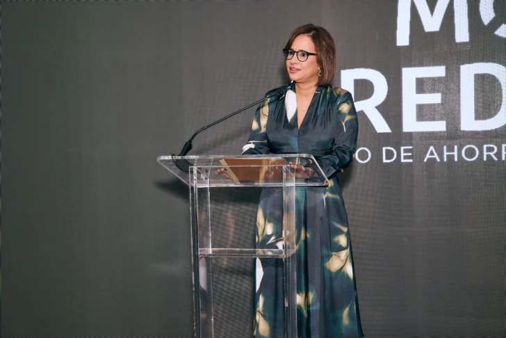 Motor Crédito lanza tarjetas Visa Gold y Platinum en República Dominicana Motor Crédito lanza tarjetas Visa Gold y Platinum en República Dominicana