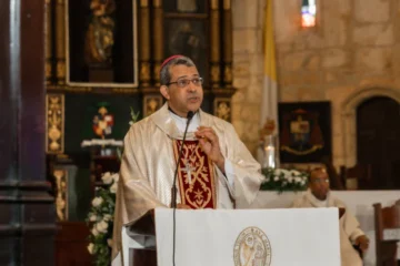 El papa nombra a Carlos Tomás Morel como arzobispo de Santo Domingo tras renuncia de Ozoria