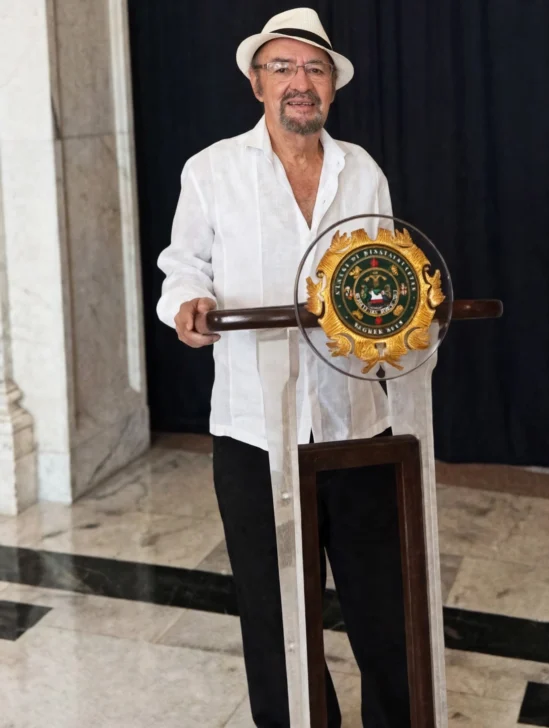 Cupeles-Cintron-mejorada-549x728