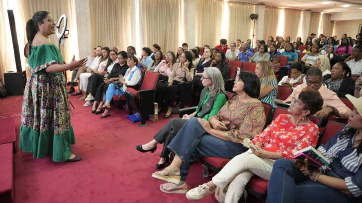 MINERD y Fundación Hermanas Mirabal premian a los ganadores del concurso ensayo estudiantil sobre Minerva Mirabal