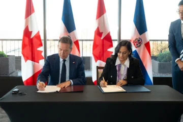 RD y Canadá cooperan en seguridad aérea y exploran oportunidades comerciales