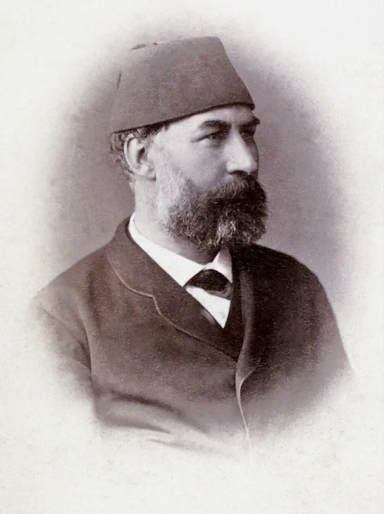 Khalil-Bey-primo-proprietario-de-Lorigine-del-mondo-544x728