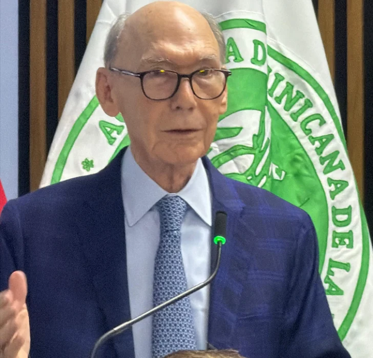 Frank Moya Pons pone en circulación su obra “Lecturas Históricas Dominicanas”