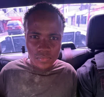 Policía apresa a hombre acusado de decapitar a un hombre de 68 años en Villa Mella Policía apresa a hombre acusado de decapitar a un hombre de 68 años en Villa Mella