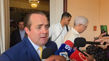 Paliza responde a quejas de comerciantes y afirma que Haití tiene un sistema productivo 