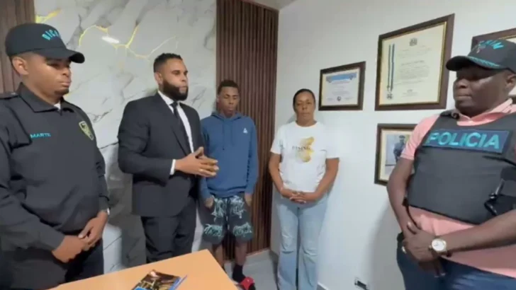 Se entrega uno de los acusados de asaltar al pelotero Félix Amparo en Monte Plata
