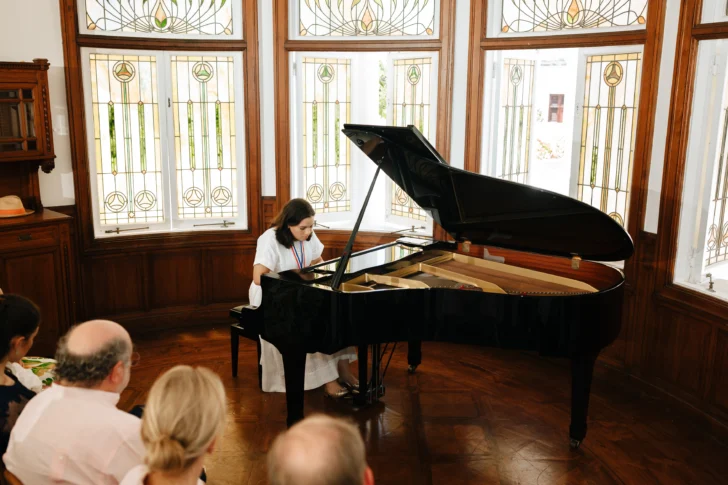 Fundación Sinfonía convoca ProPiano Hispaniola 2027, para jóvenes pianistas