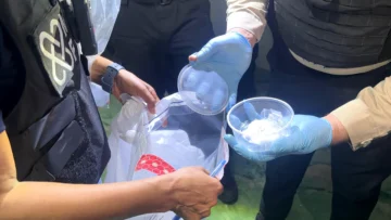 DNCD detiene a tres personas e incauta drogas y un arma durante operativos en Puerto Plata