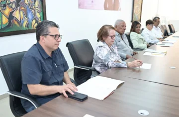 Operadores de máquinas pesadas agrícolas recibirán aumento salarial de 25 %