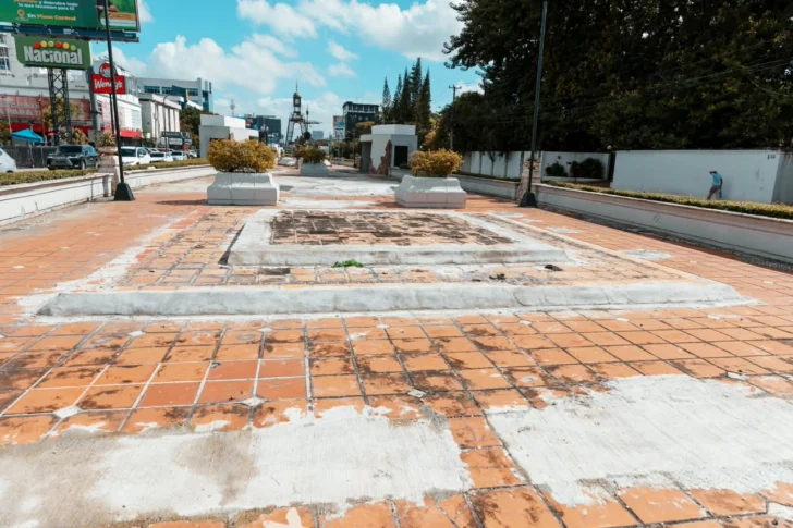 Alcaldía del DN inicia renovación del bulevar de la 27 de Febrero