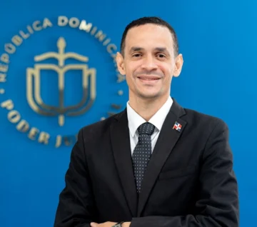 Director de Tecnología del Poder Judicial es nominado a premio internacional por modernización de la justicia