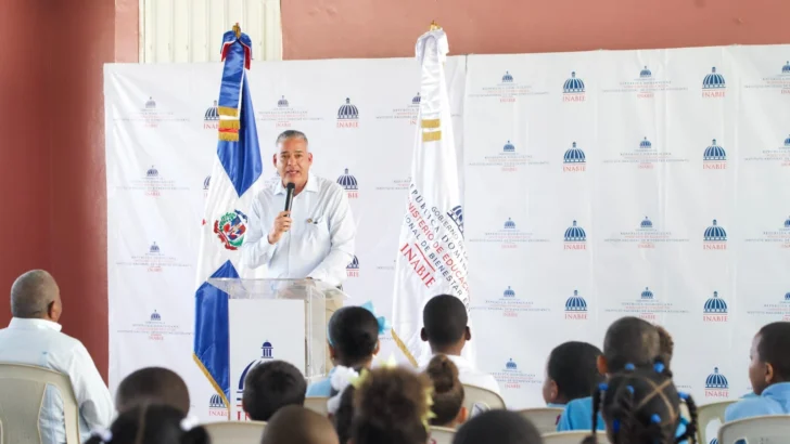 INABIE equipa módulos odontológicos para mejorar atención dental a estudiantes