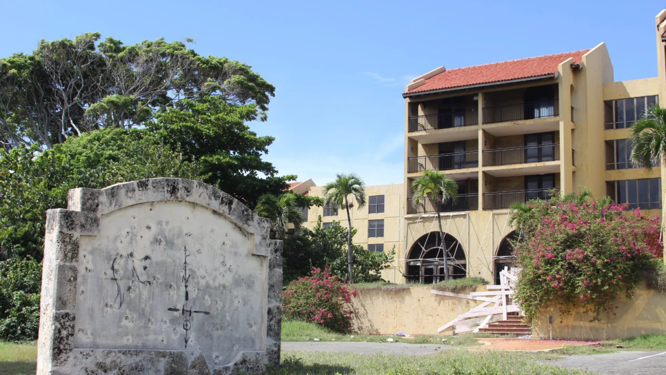 Centro de Convenciones de Santo Domingo sigue sin mostrar avances tras vencer el plazo anunciado Centro de Convenciones de Santo Domingo sigue sin mostrar avances tras vencer el plazo anunciado