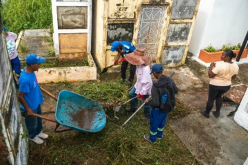 Alcaldía del DN refuerza limpieza de cementerios por el Día de los Fieles Difuntos Alcaldía del DN refuerza limpieza de cementerios por el Día de los Fieles Difuntos