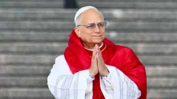 Quién queda a cargo del Vaticano y cómo funciona la Iglesia católica mientras el papa León XIV se recupera de una cirugía pulmonar Quién queda a cargo del Vaticano y cómo funciona la Iglesia católica mientras el papa León XIV se recupera de una cirugía pulmonar