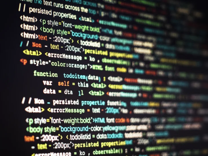 computer-program-coding-screen-728x545 codificacion