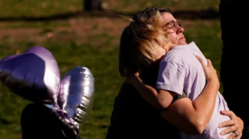 Qué se sabe del tiroteo en el que un adolescente de 16 años mató a 3 niños y un maestro en una escuela primaria de Oregón