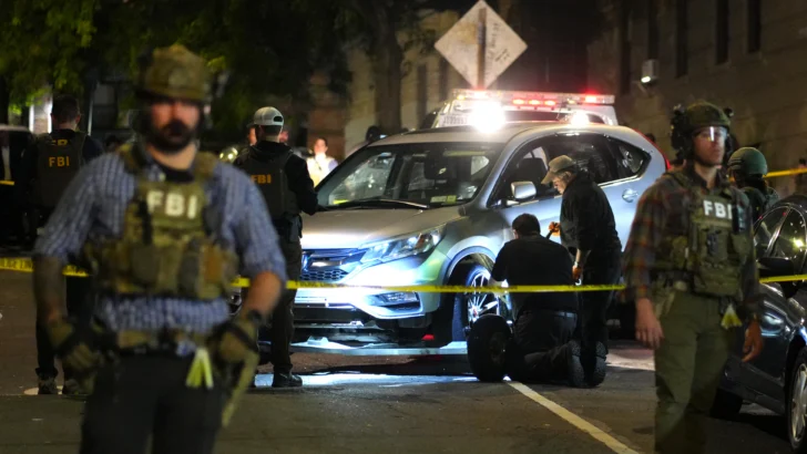 Gobierno Trump arremete contra Mamdani tras tiroteo en el que resultó herido un dominicano