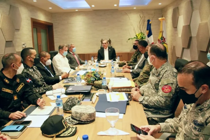 Haití vuelve a poner en alerta la frontera dominicana: años de crisis, cierres y refuerzos militares Haití vuelve a poner en alerta la frontera dominicana: años de crisis, cierres y refuerzos militares